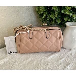 ALYSSA Quilted Barrel Bag